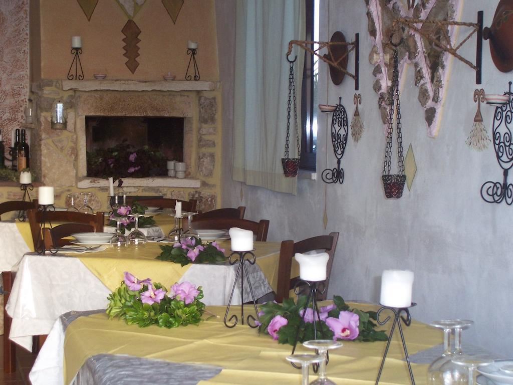 Agriturismo Il Grillo Parlante Pitigliano Buitenkant foto